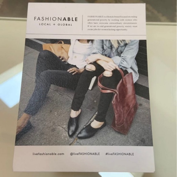 Fashionable Hailu Wallet - Picture 2 of 5